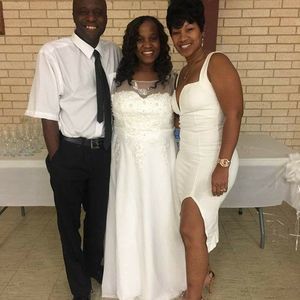 Meet your Posher, Devona